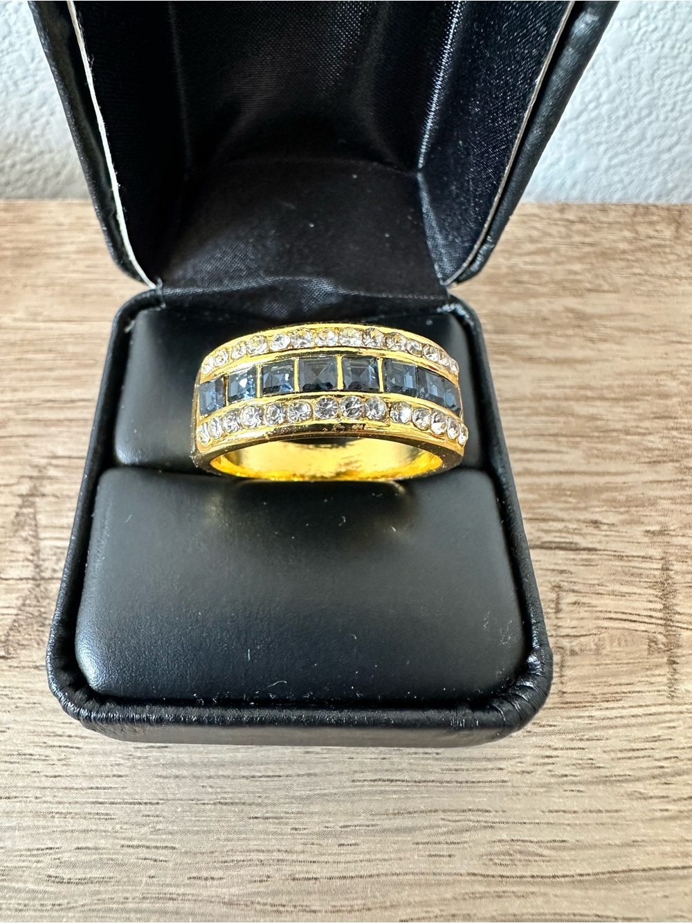 Men’s sapphire and zirconia simulated diamonds ring size 11 18ct gold plated